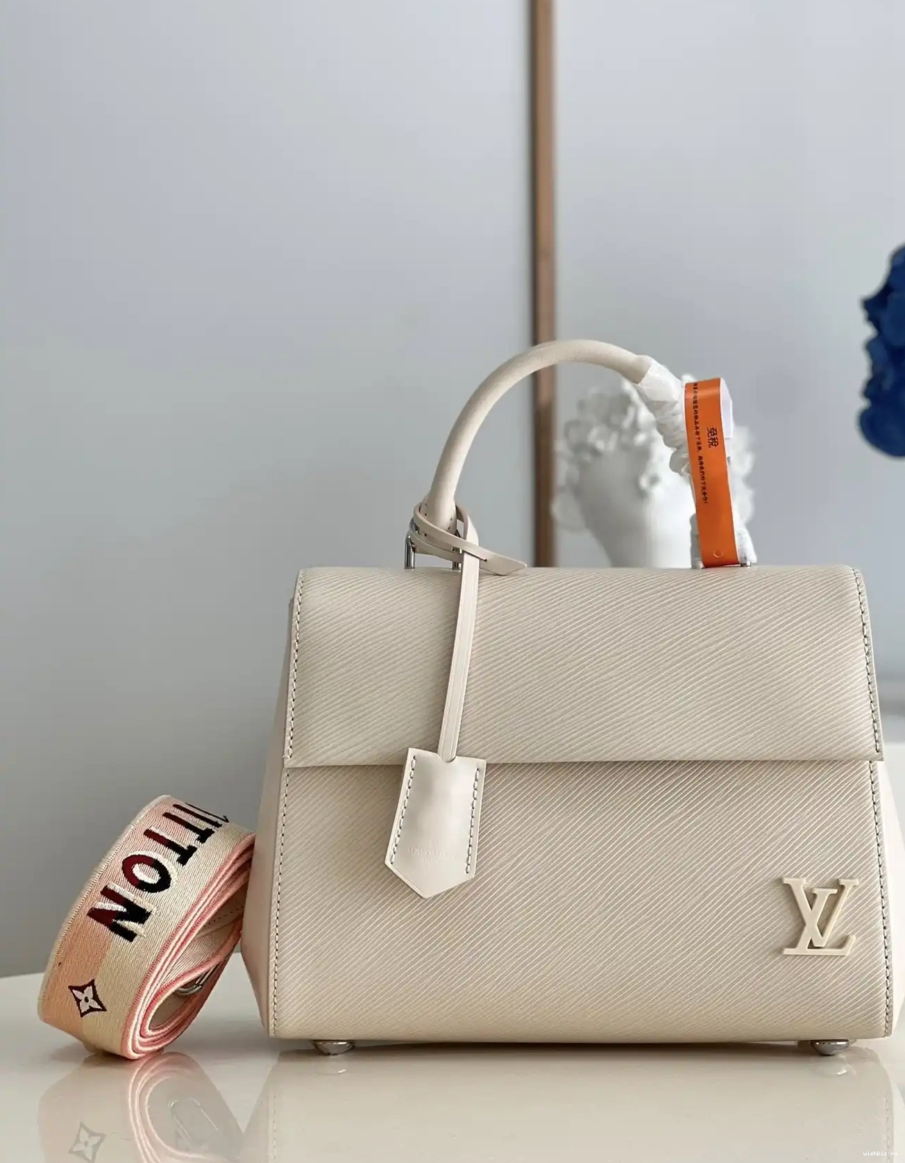 WIS BB LOUIS VUITTON CHANELUNY 0628
